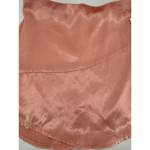 Kirious Los Angeles Peach Satin Mini Skirt S Slip Style Silky Skirt Sexy Flirty - Picture 2 of 11